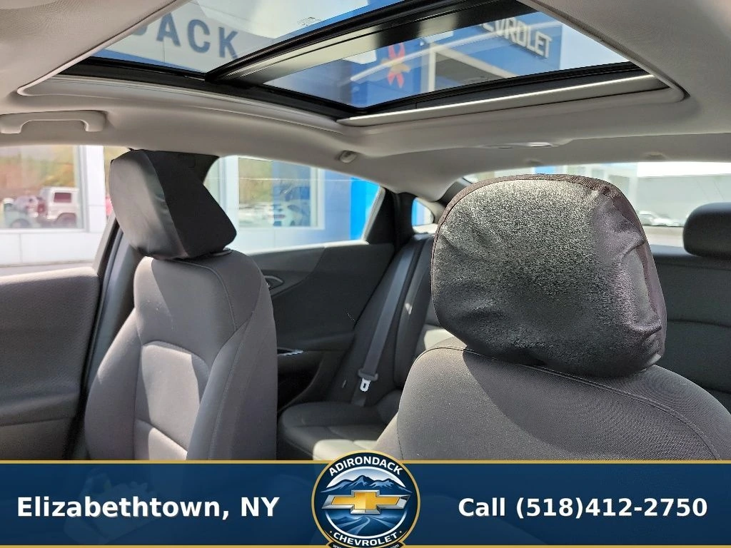2017 Chevrolet Malibu 1LT - Photo 10