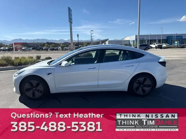 2019 Tesla Model 3 Long Range photo 2