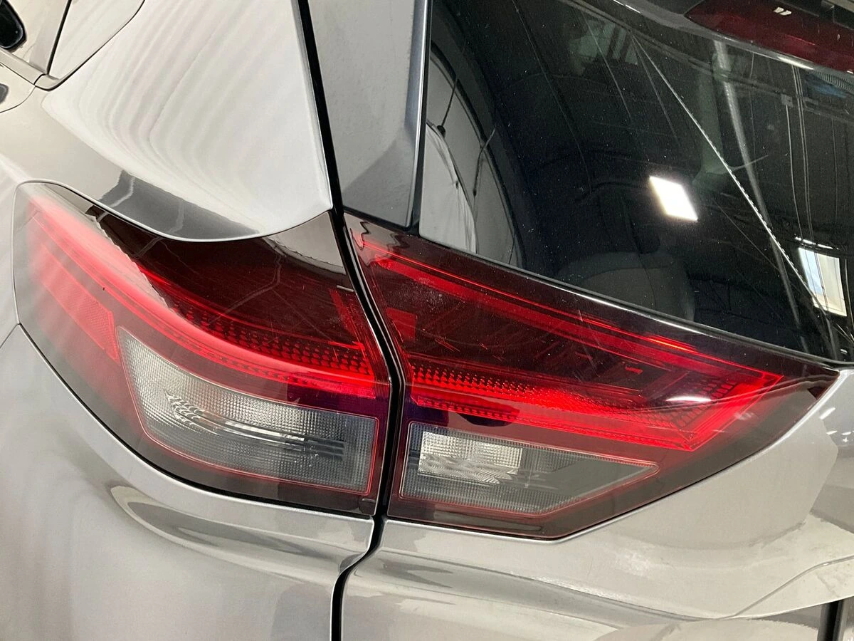 2023 Nissan Rogue SV - Photo 28