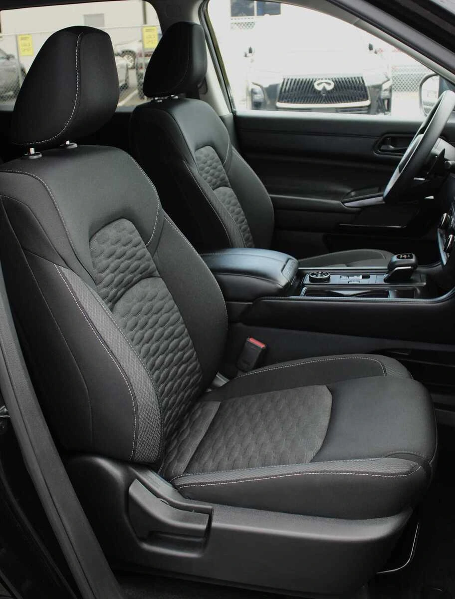 2023 Nissan Pathfinder S - Photo 18