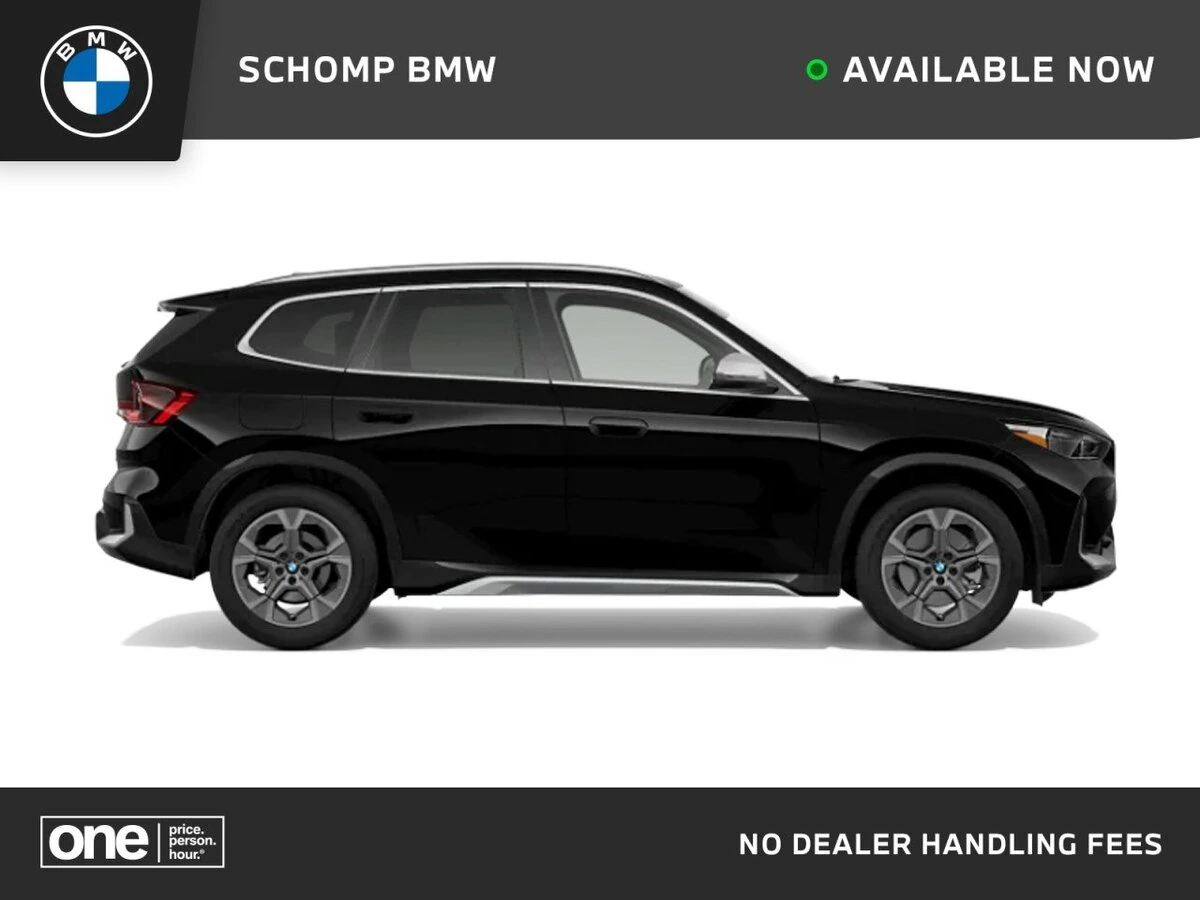 2026 BMW X1 28i's photo