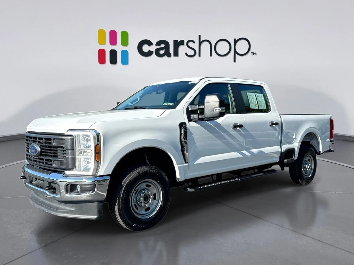 2024 Ford F-250 XL 4x4 Crew Cab 6-3/4' Box's photo