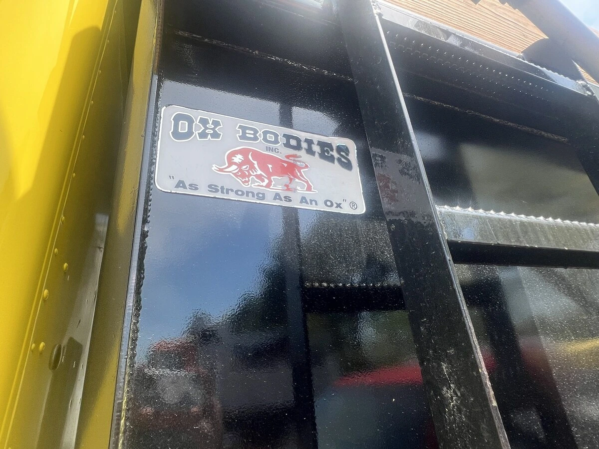 2017 Peterbilt 567 - image 10