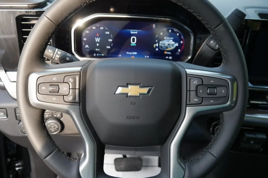 2026 Chevrolet Silverado LT photo 12