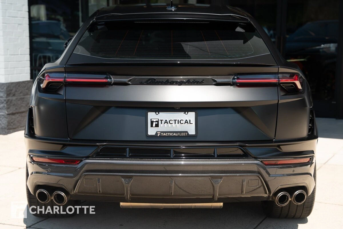 2023 Lamborghini Urus Performante - Photo 16