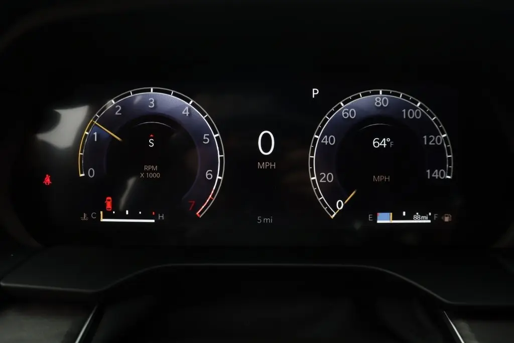 2025 Jeep Grand Cherokee Limited photo 4