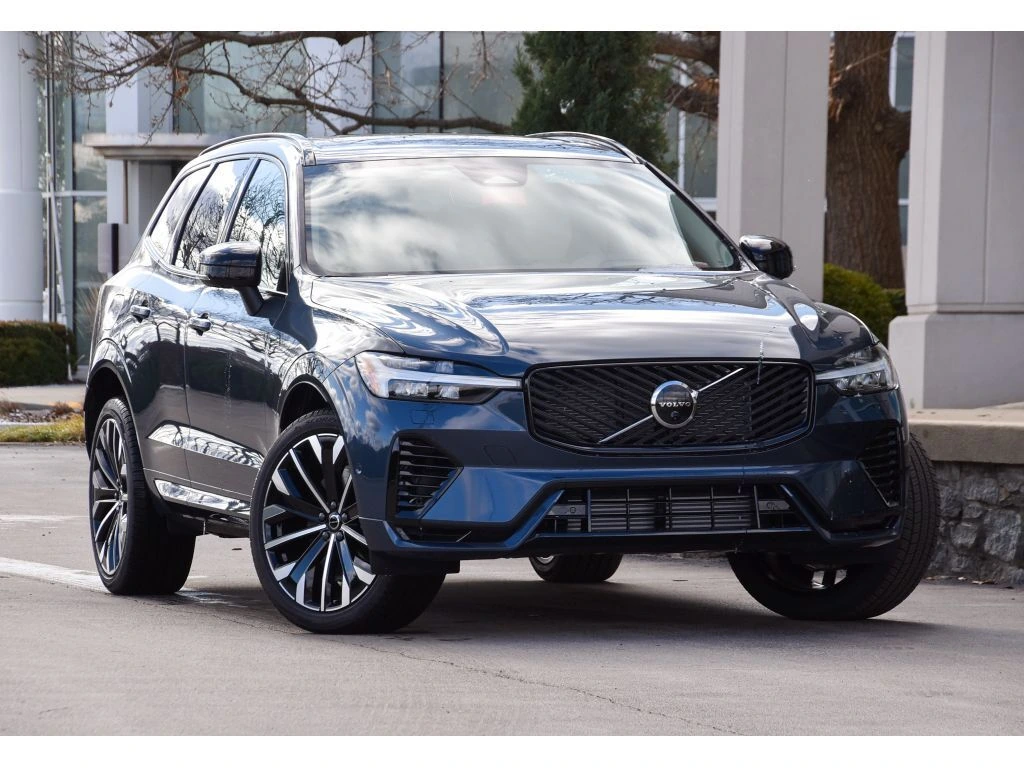 2026 Volvo - image 1