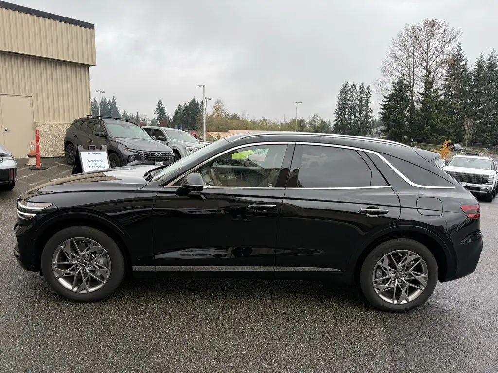 2024 Genesis GV70 2.5T Advanced Select photo 2