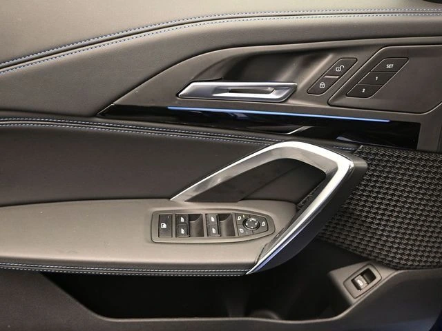 2025 BMW X1 28i - Photo 17