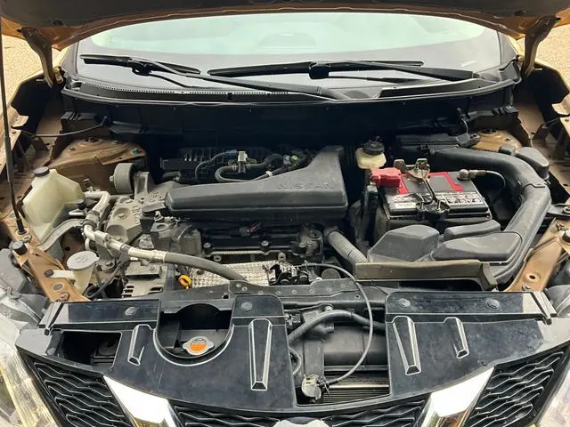 2014 Nissan Rogue SL photo 4