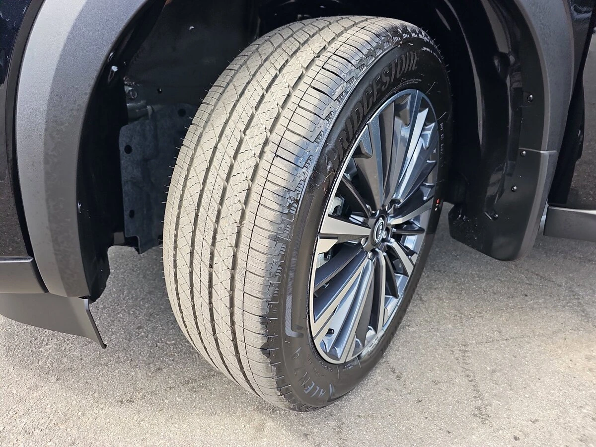 2026 Nissan Pathfinder Platinum - Photo 36