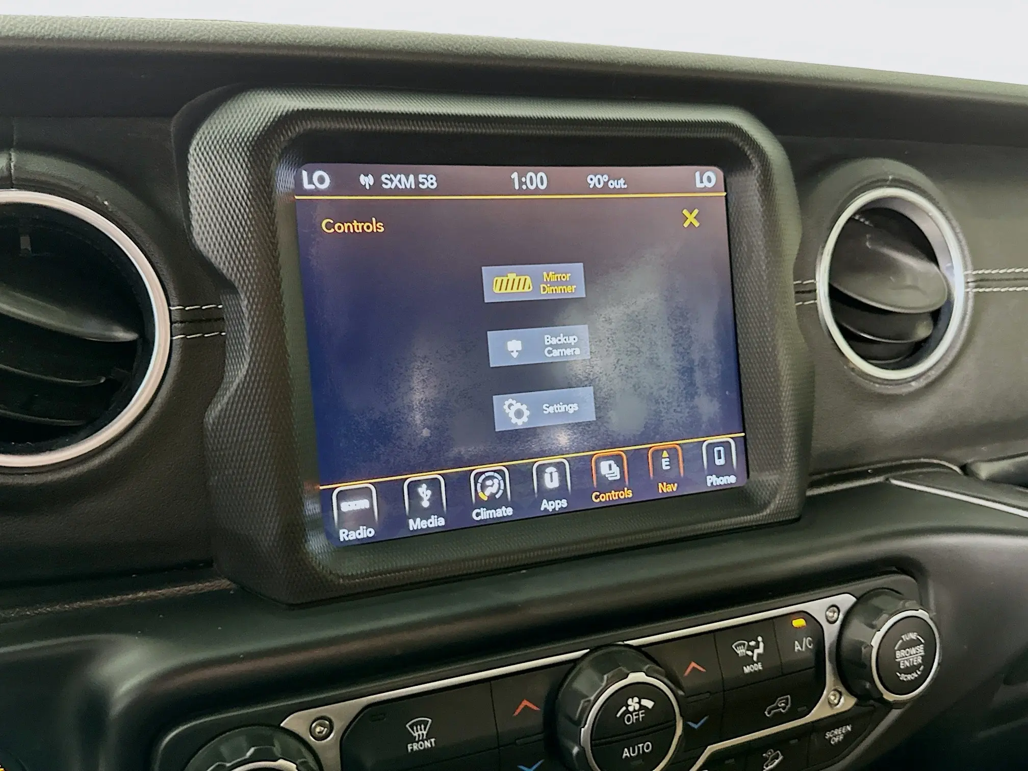 2019 Jeep Wrangler Unlimited Sahara photo 29