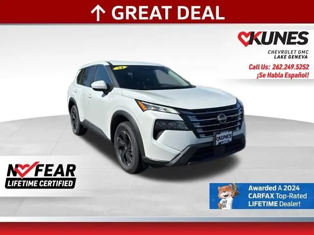 2024 Nissan Rogue SV's photo