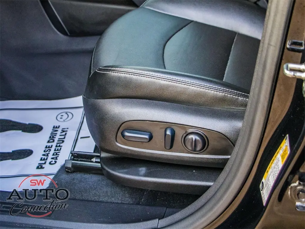 2024 Gmc Terrain SLT photo 22