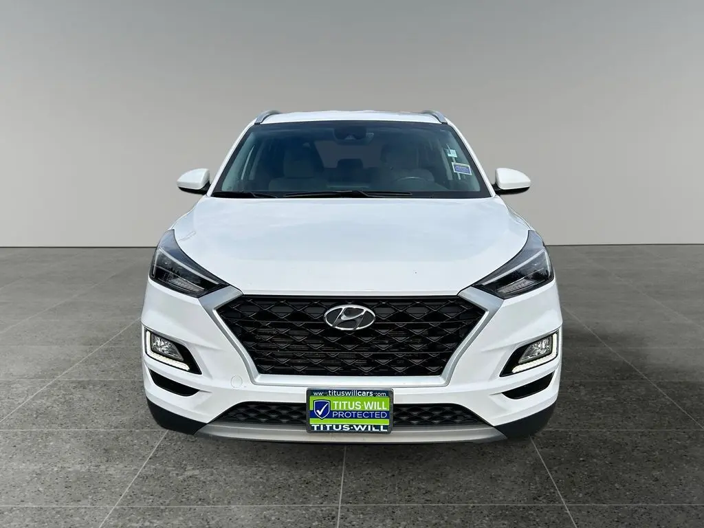 2020 Hyundai Tucson Sport photo 2