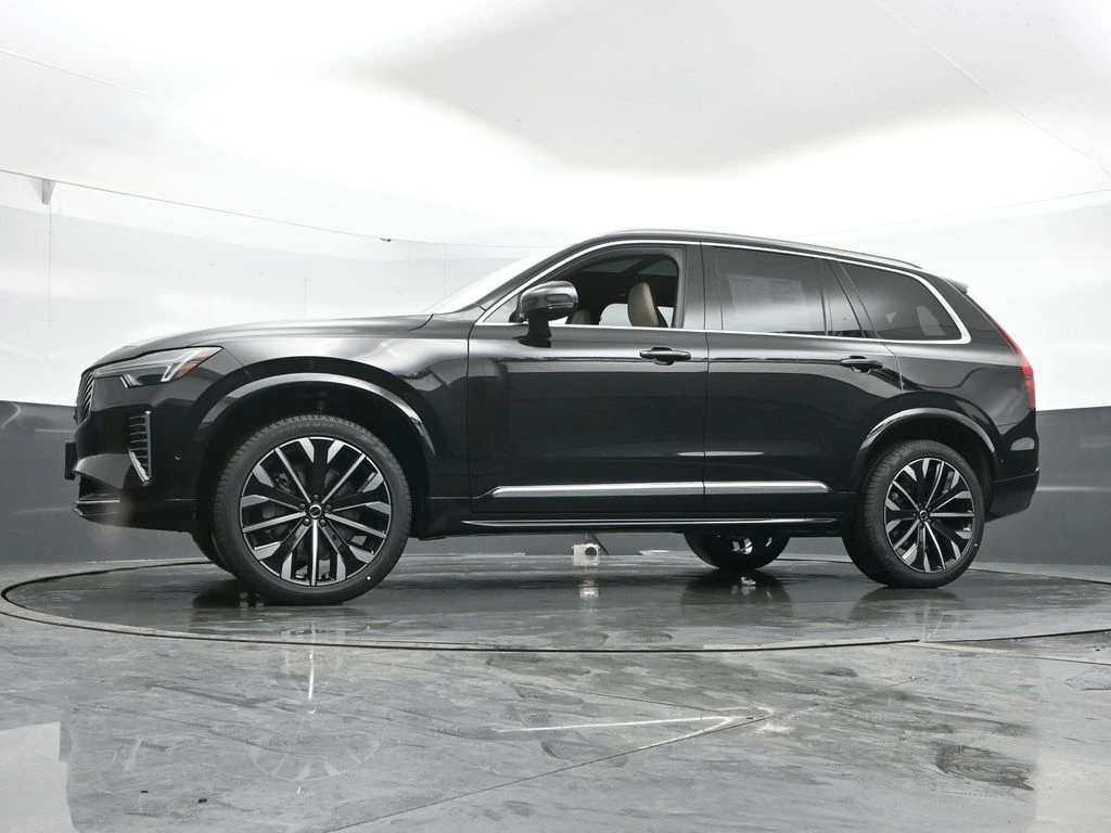 2026 Volvo - image 43