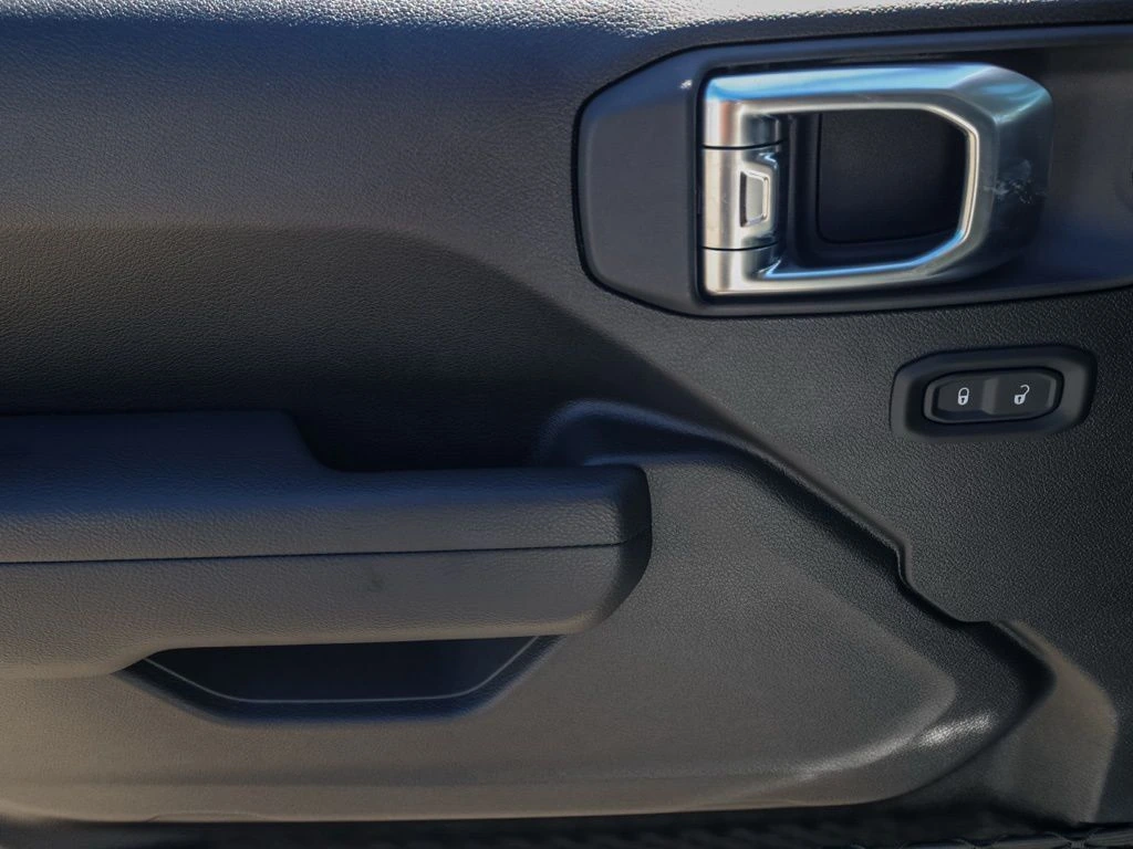 2026 Jeep Wrangler 4-Door Sport S - Photo 24