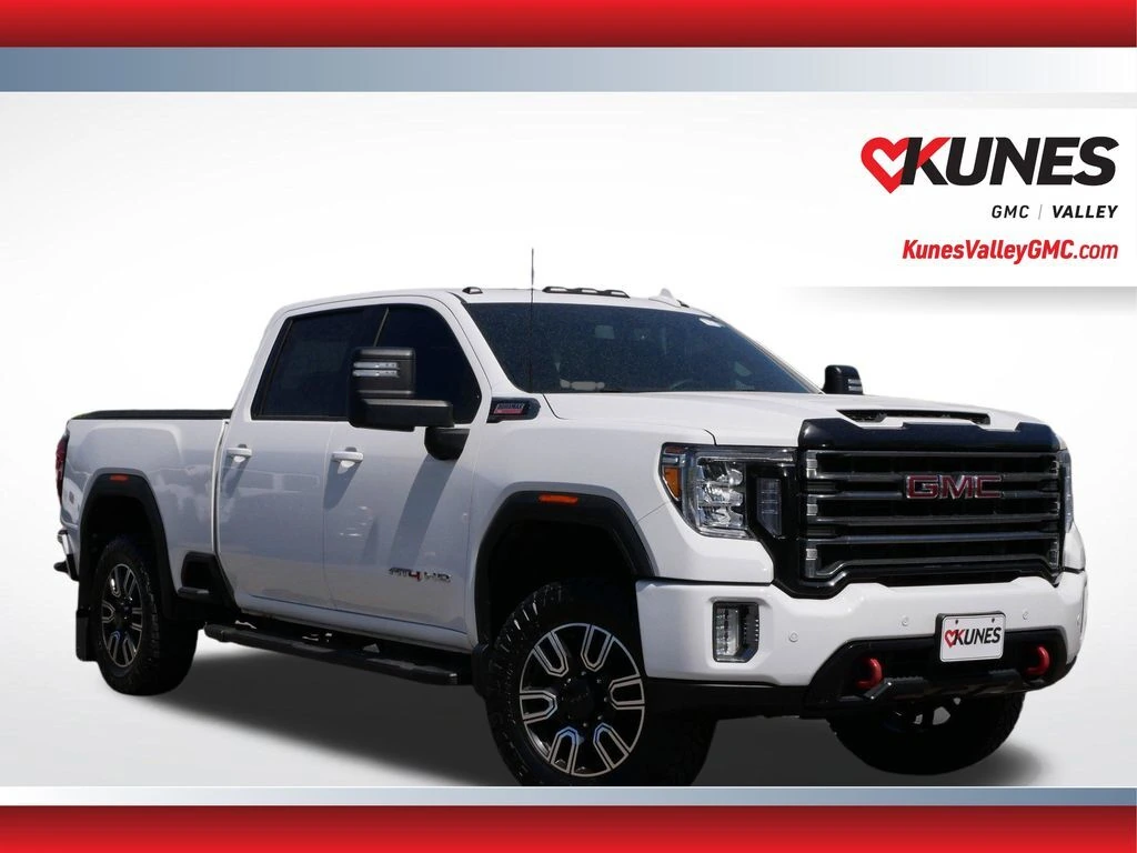 2020 GMC Sierra AT4 4WD Crew Cab Standard Box's photo