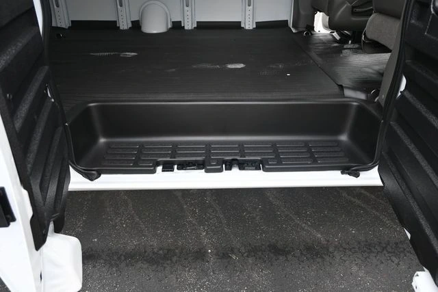 2026 Chevrolet Express Cargo Work Van - Photo 14