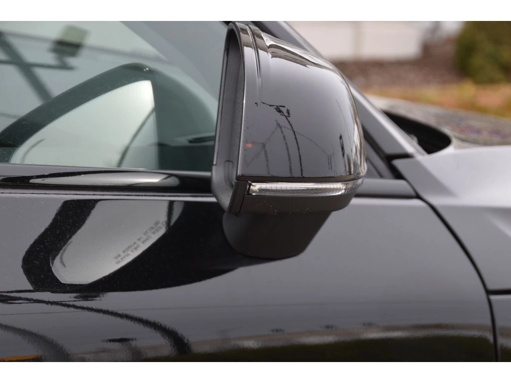 2026 Volvo - image 29