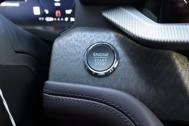 2025 Ford Explorer Platinum photo 29