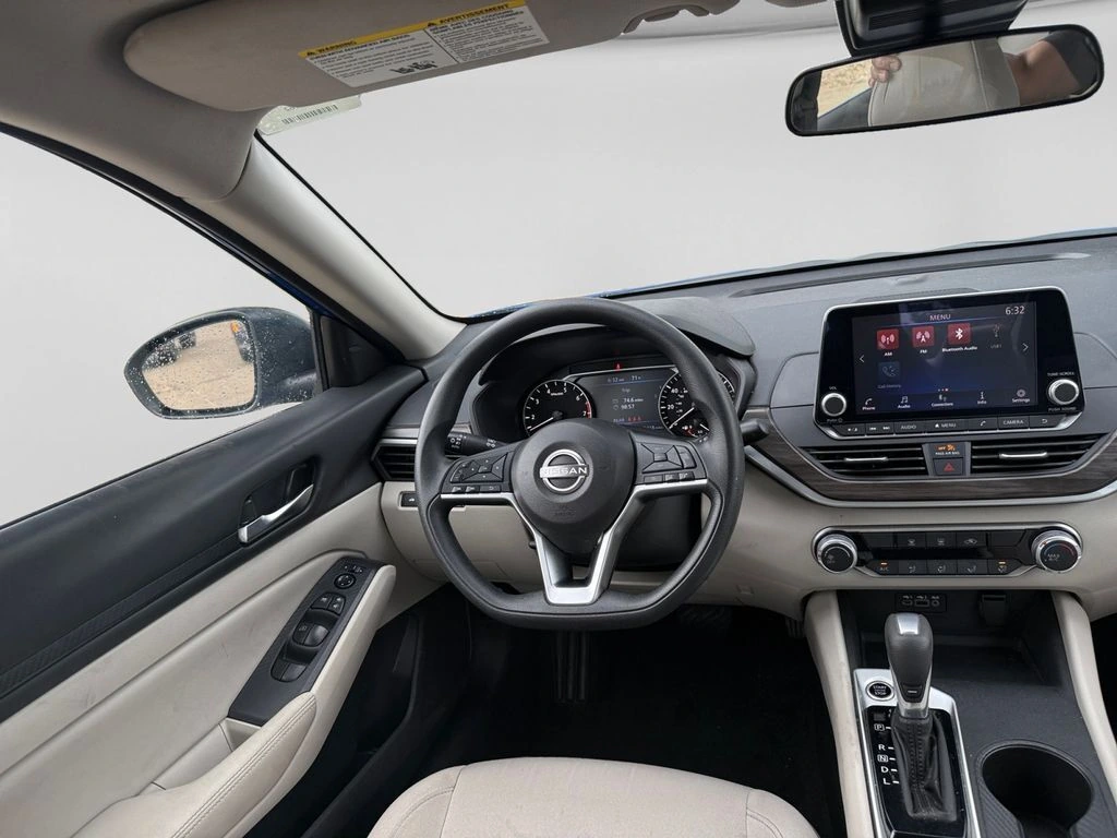 2025 Nissan Altima SV - Photo 40