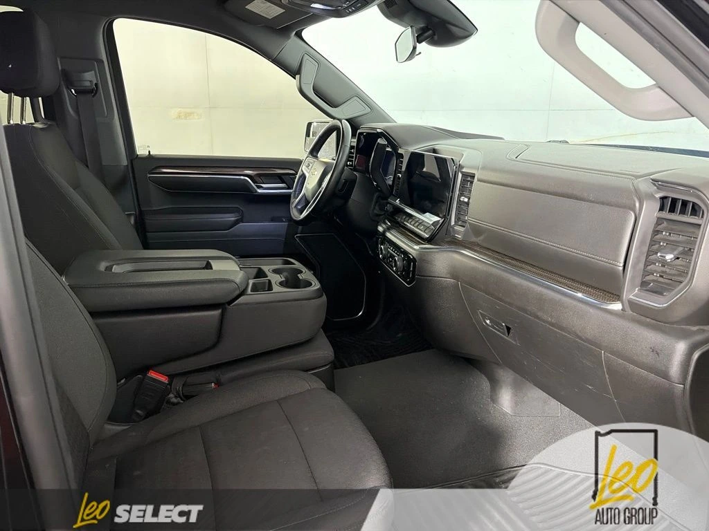 2024 Chevrolet Silverado 1500 LT - Photo 13