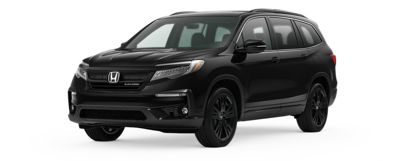 Black 2020 Honda Pilot Black Edition angled left