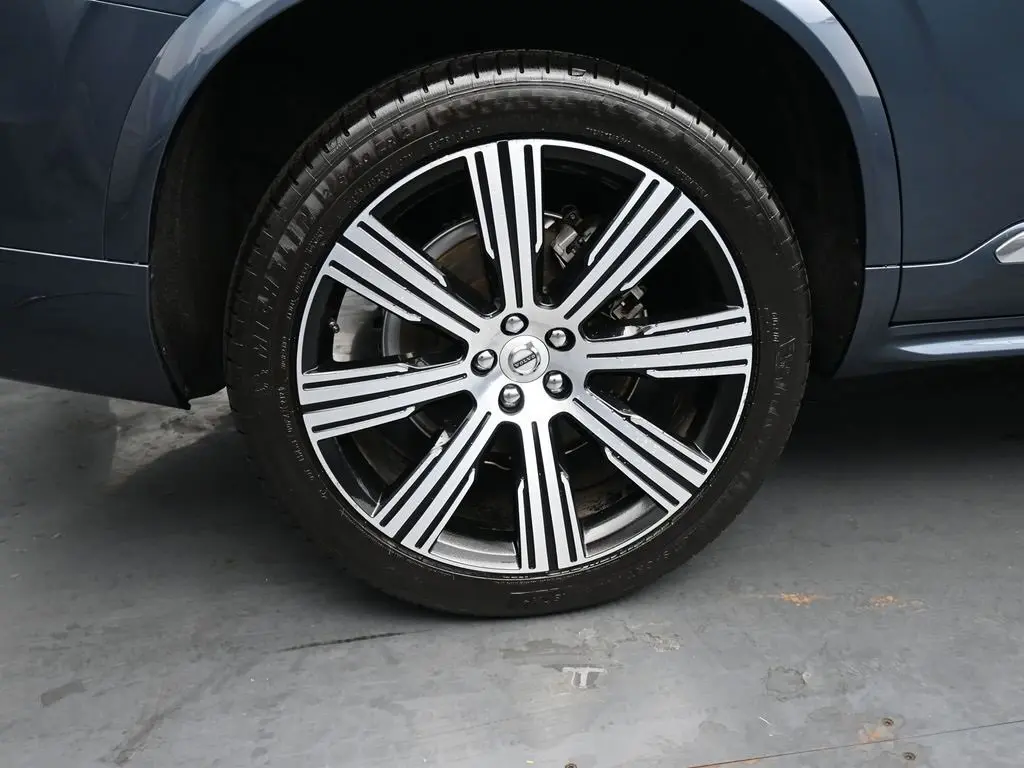 2021 Volvo XC90 T6 AWD Inscription photo 10
