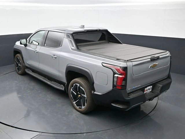 2026 Chevrolet Silverado EV LT - Photo 32
