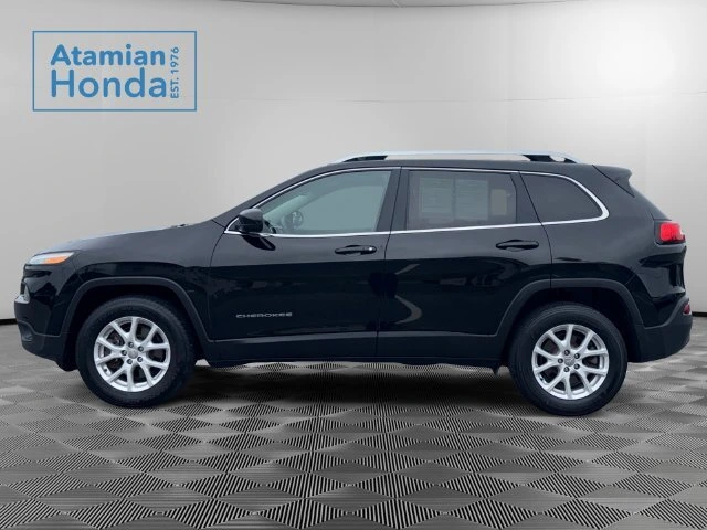 Used 2018 Jeep Cherokee Latitude Plus with VIN 1C4PJMLX9JD522888 for sale in Tewksbury, MA