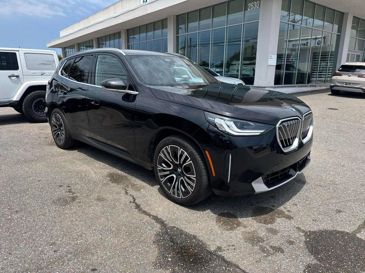 2025 BMW X3 30 XDRIVE's photo