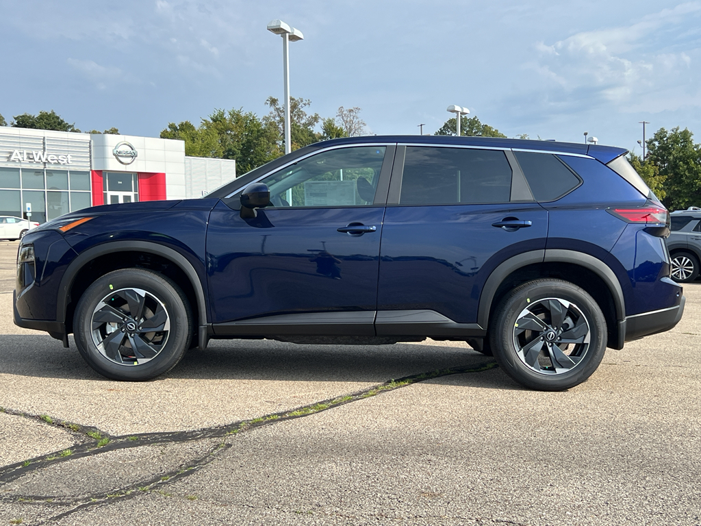 2026 Nissan Rogue SV photo 4