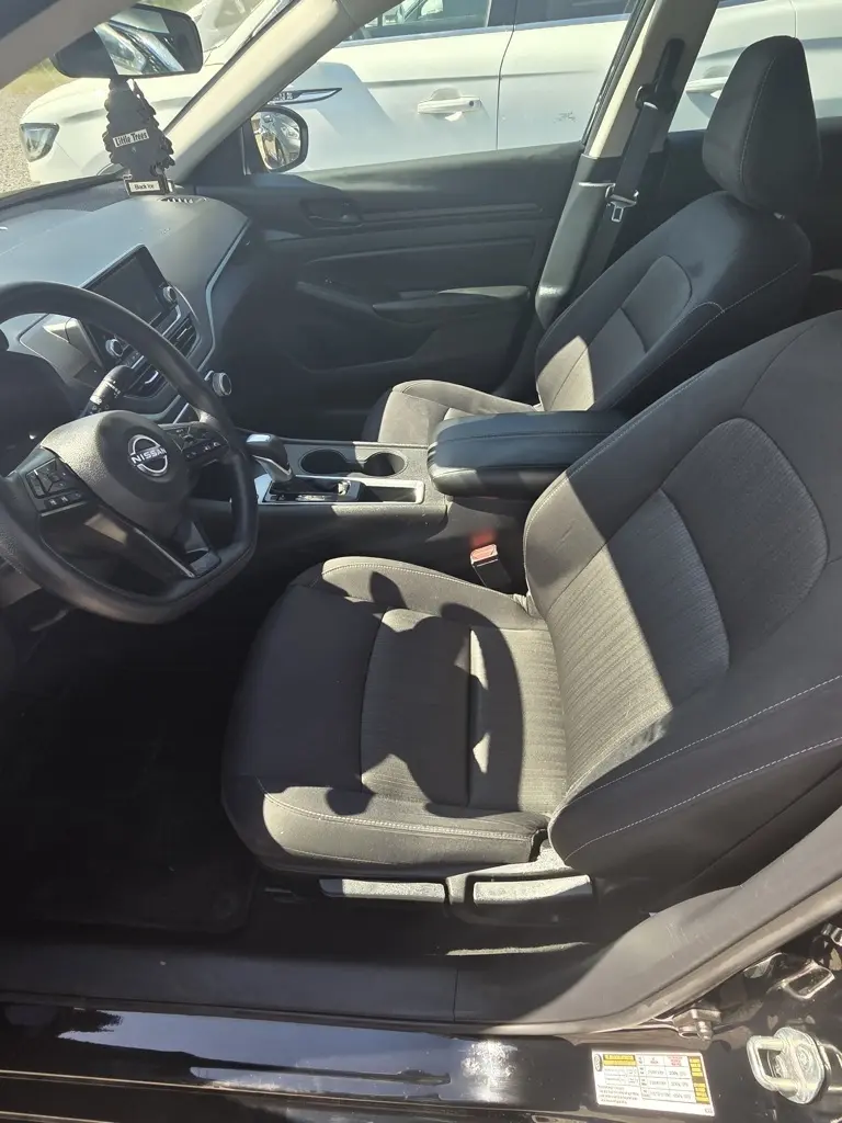 2024 Nissan Altima 2.5 S photo 9