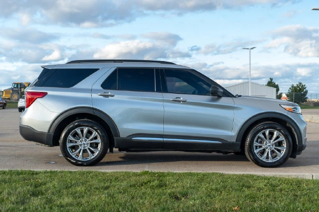 2023 Ford Explorer XLT - Photo 8