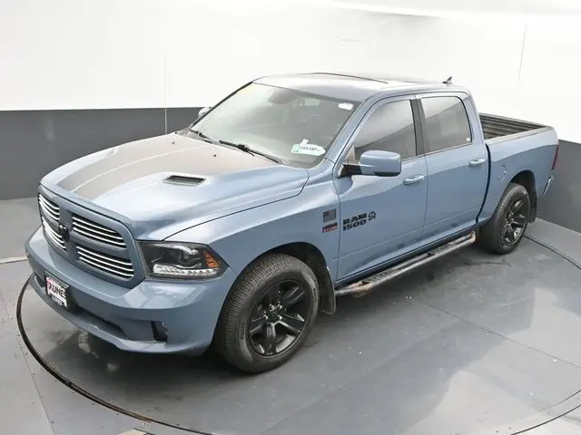 2015 Ram 1500 Sport photo 34