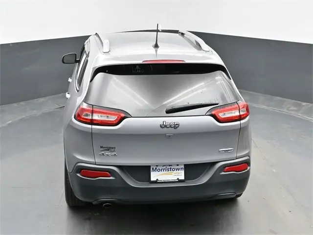 2018 Jeep Cherokee Latitude photo 33