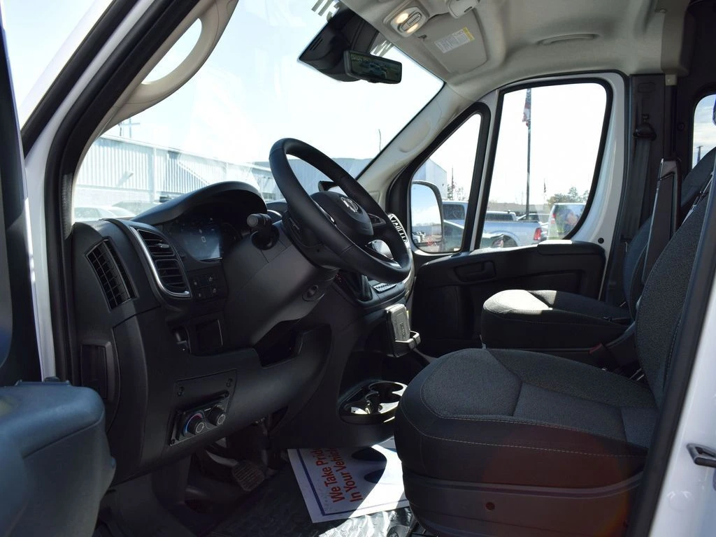2024 RAM ProMaster Window Van Base - Photo 27
