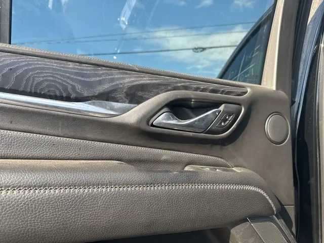 2021 Gmc Yukon Denali photo 8