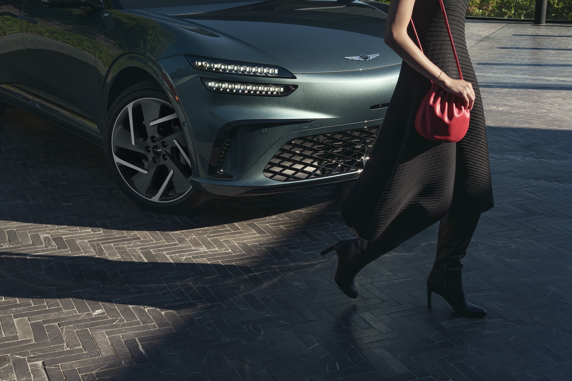 2027 GV60
