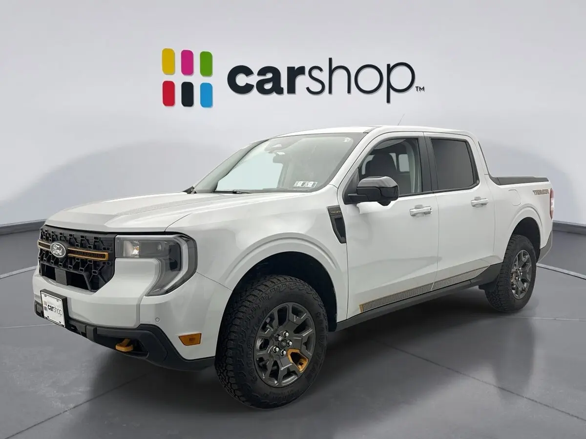 2025 Ford Maverick Tremor's photo