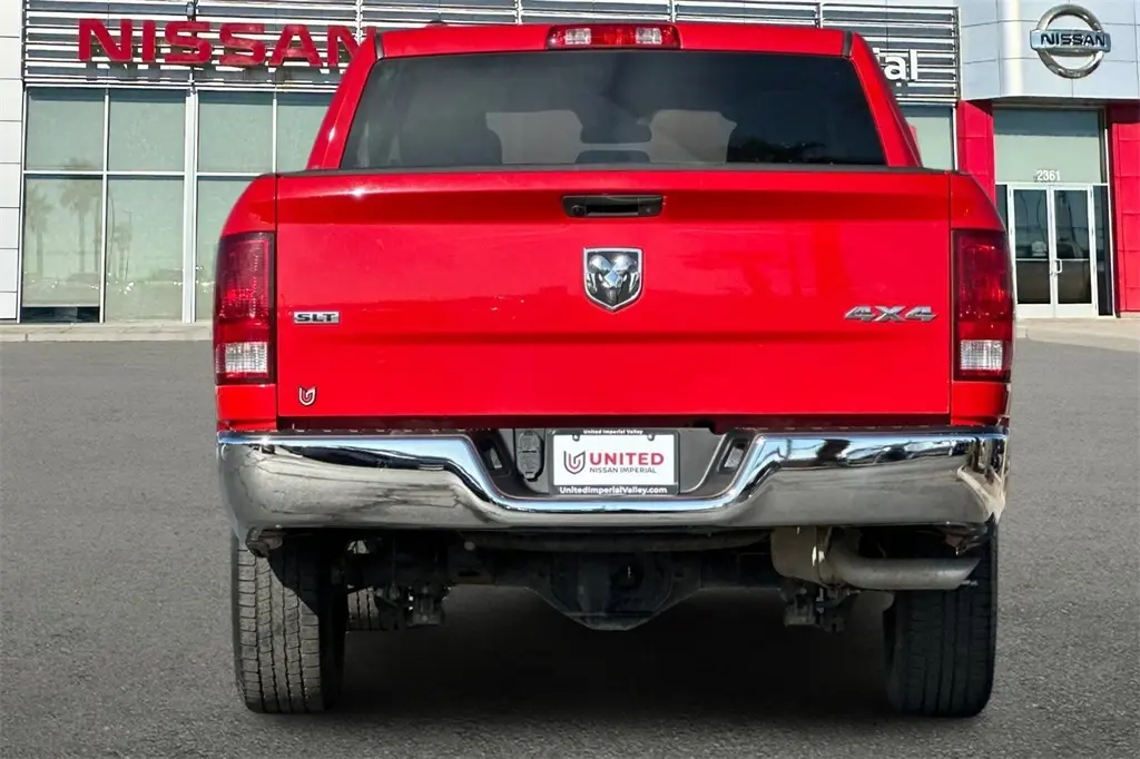 2022 Ram 1500 Classic SLT photo 5