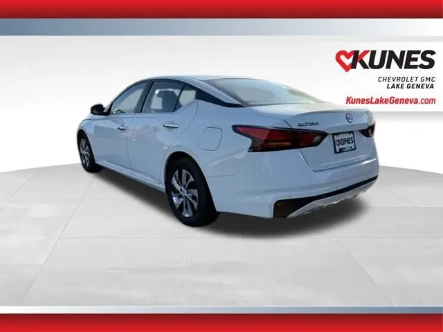 2023 Nissan Altima 2.5 S photo 5