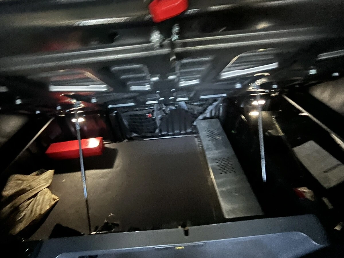 2025 Freightliner Cascadia - image 24