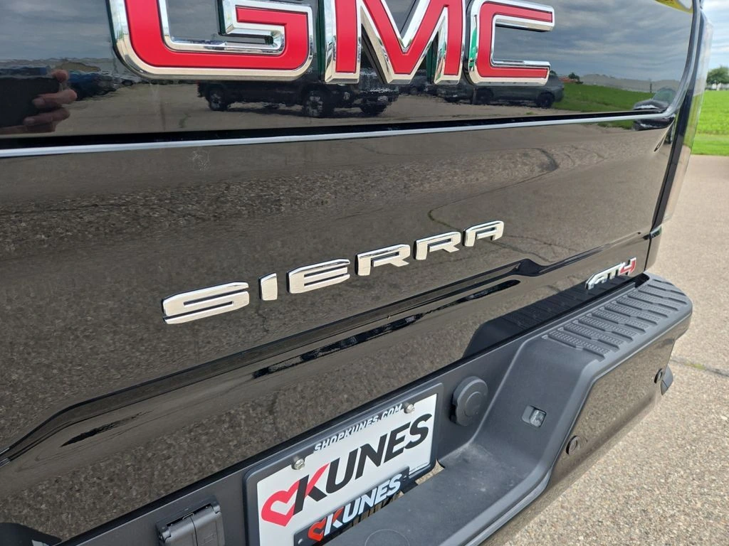 2026 GMC Sierra 2500HD AT4 - Photo 41