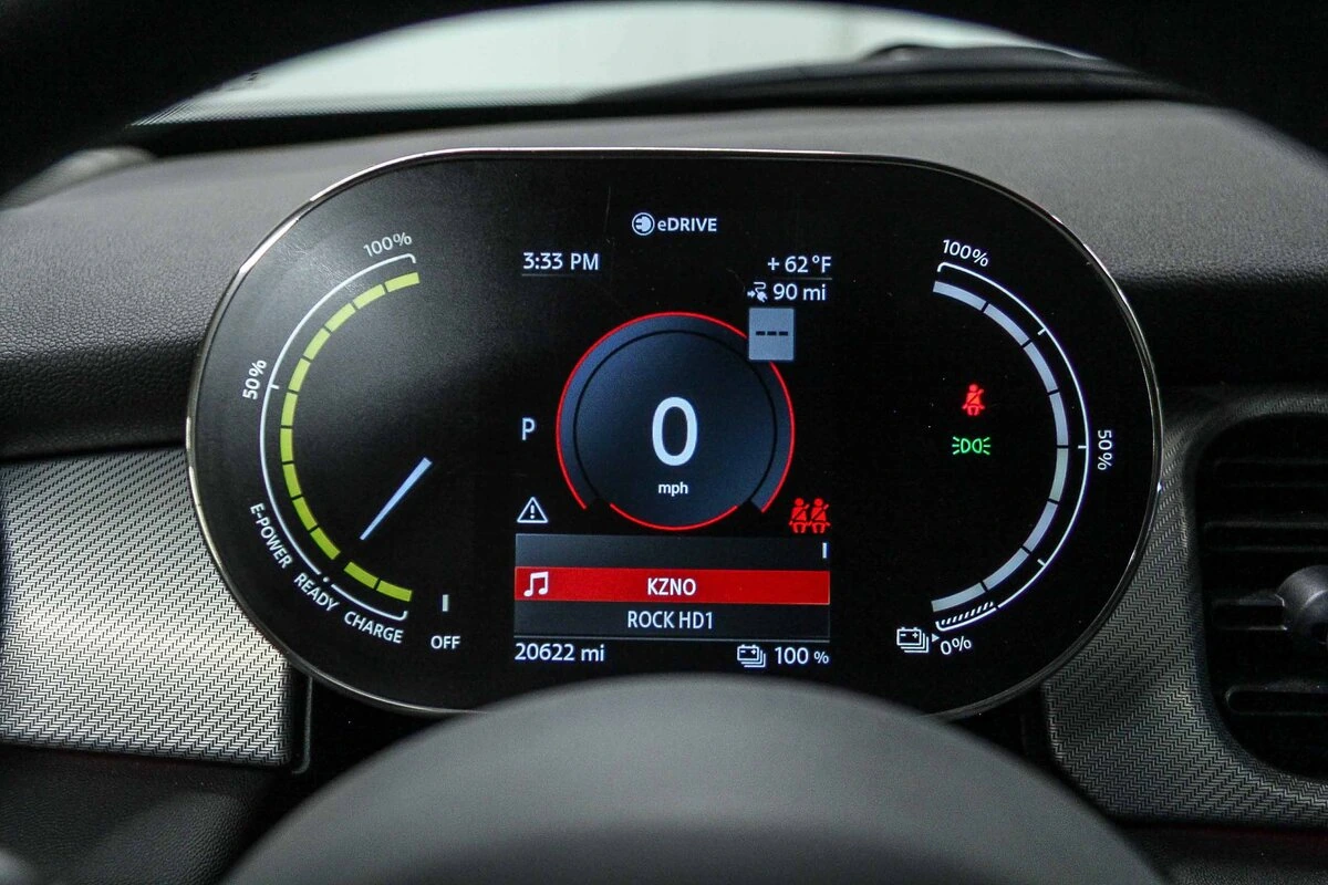 2024 MINI Hardtop 2 Door SE - Photo 24