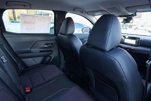 2025 Nissan Kicks SR - Photo 17