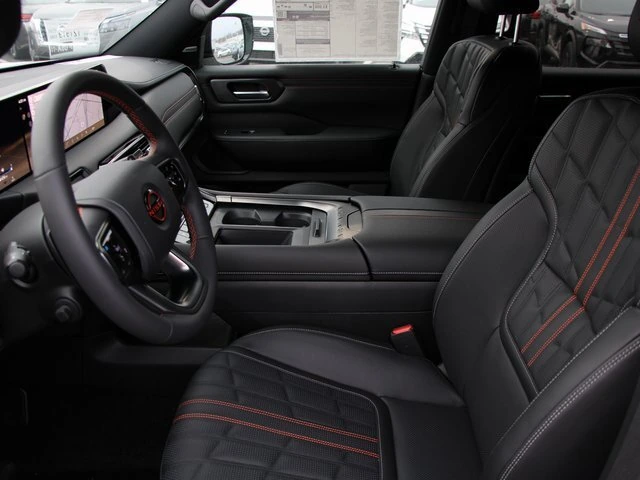 2026 Nissan Armada PRO-4X - Photo 18