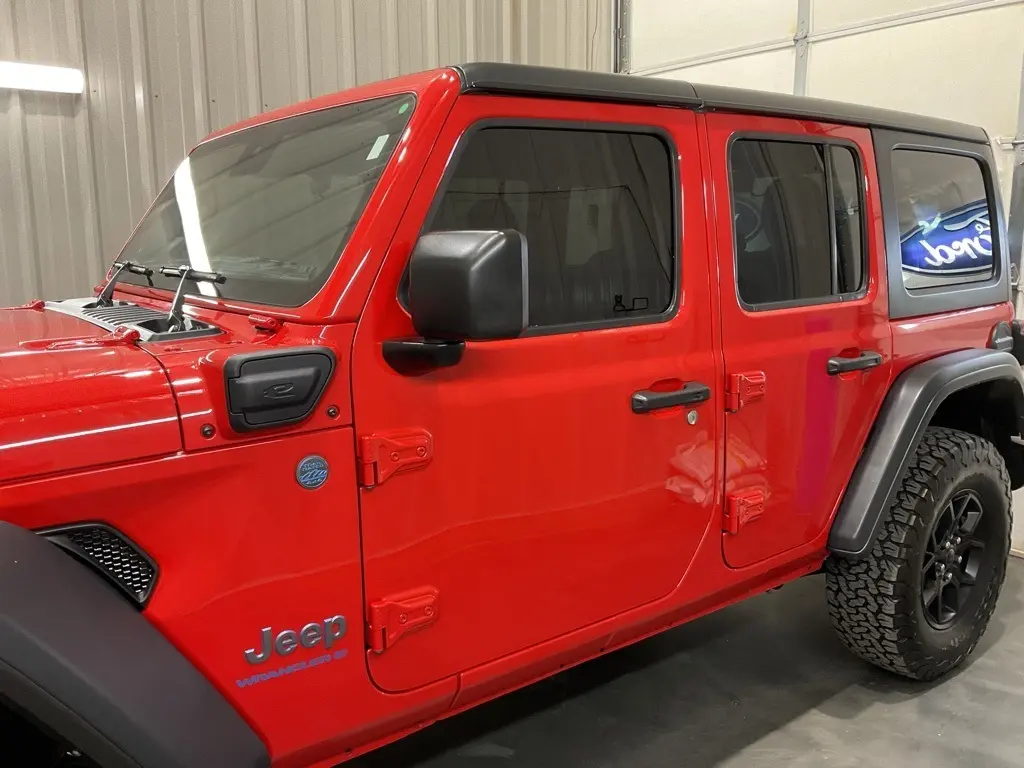 2024 Jeep Wrangler Willys 4xe photo 5