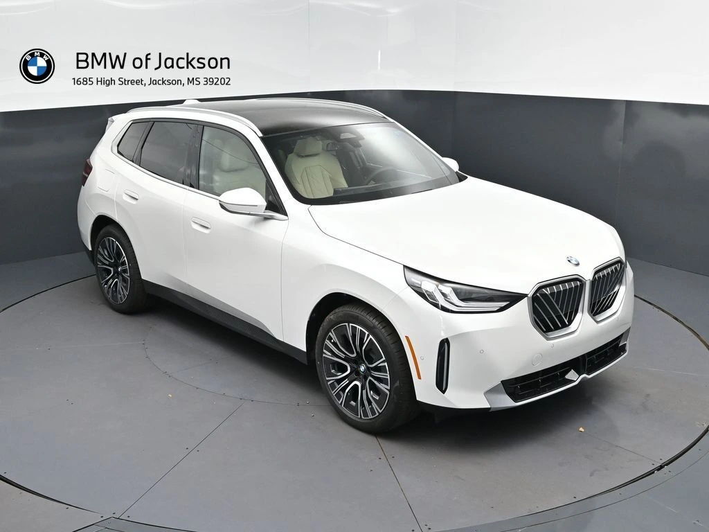 2026 BMW X3 30 XDRIVE's photo